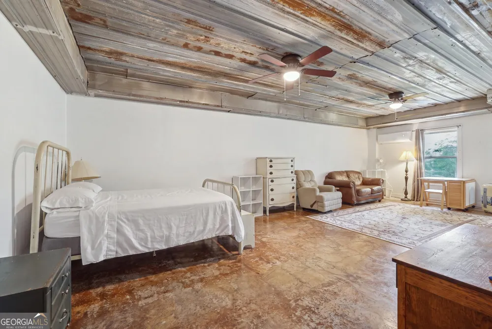 60 Cady LN Cleveland, GA 30528