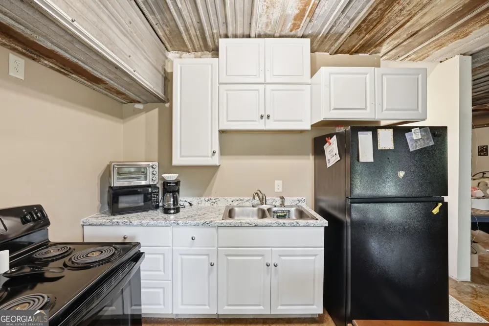 60 Cady LN Cleveland, GA 30528