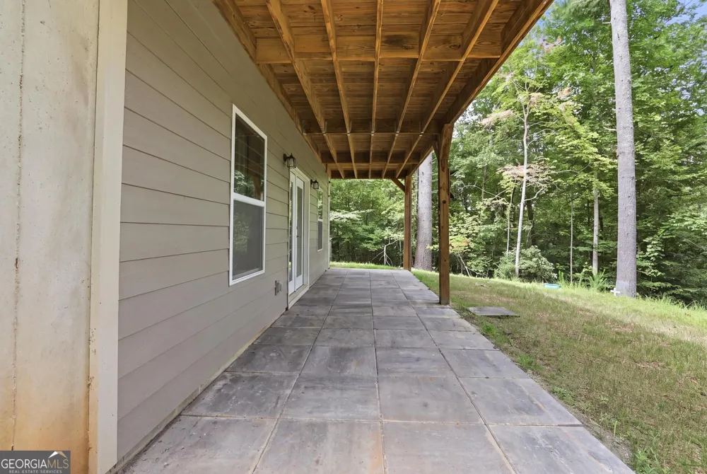 60 Cady LN Cleveland, GA 30528