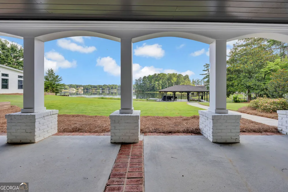 2880 Emerald DR Jonesboro, GA 30236