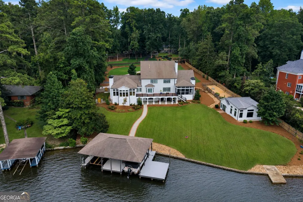 2880 Emerald DR Jonesboro, GA 30236