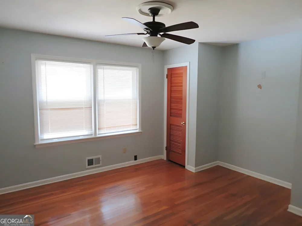 2705 Hayden DR East Point, GA 30344