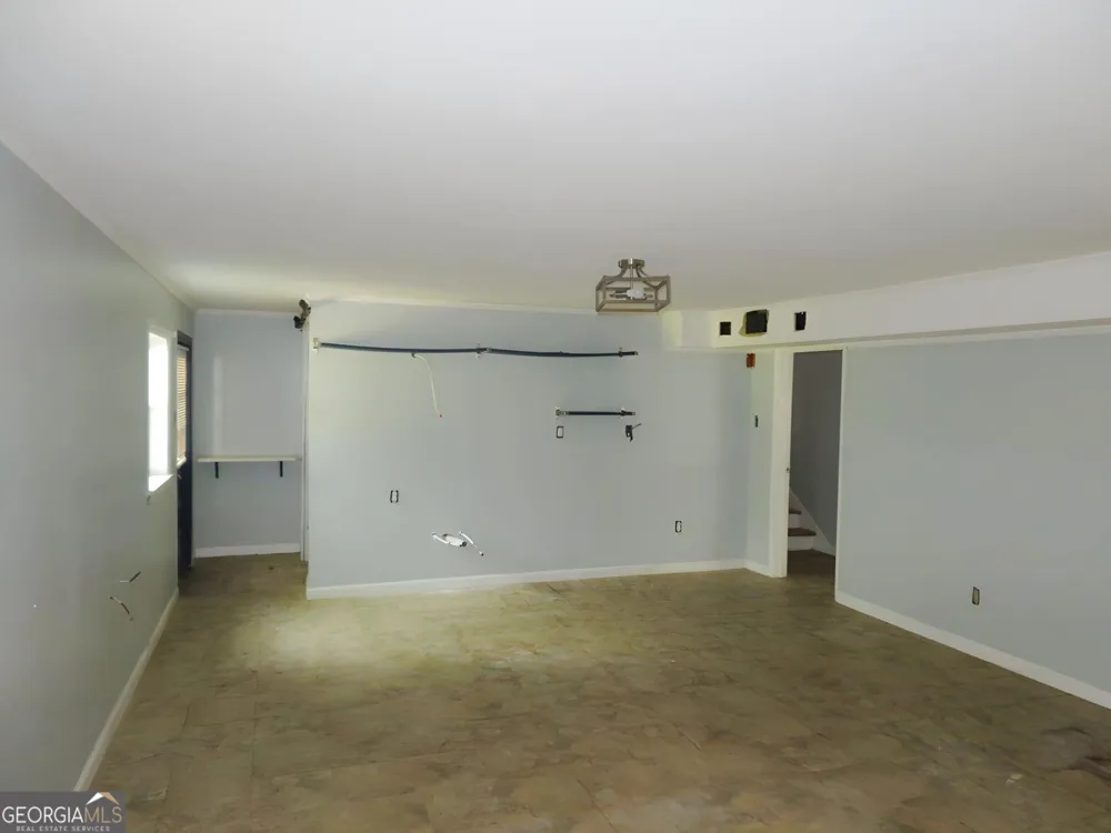 2705 Hayden DR East Point, GA 30344