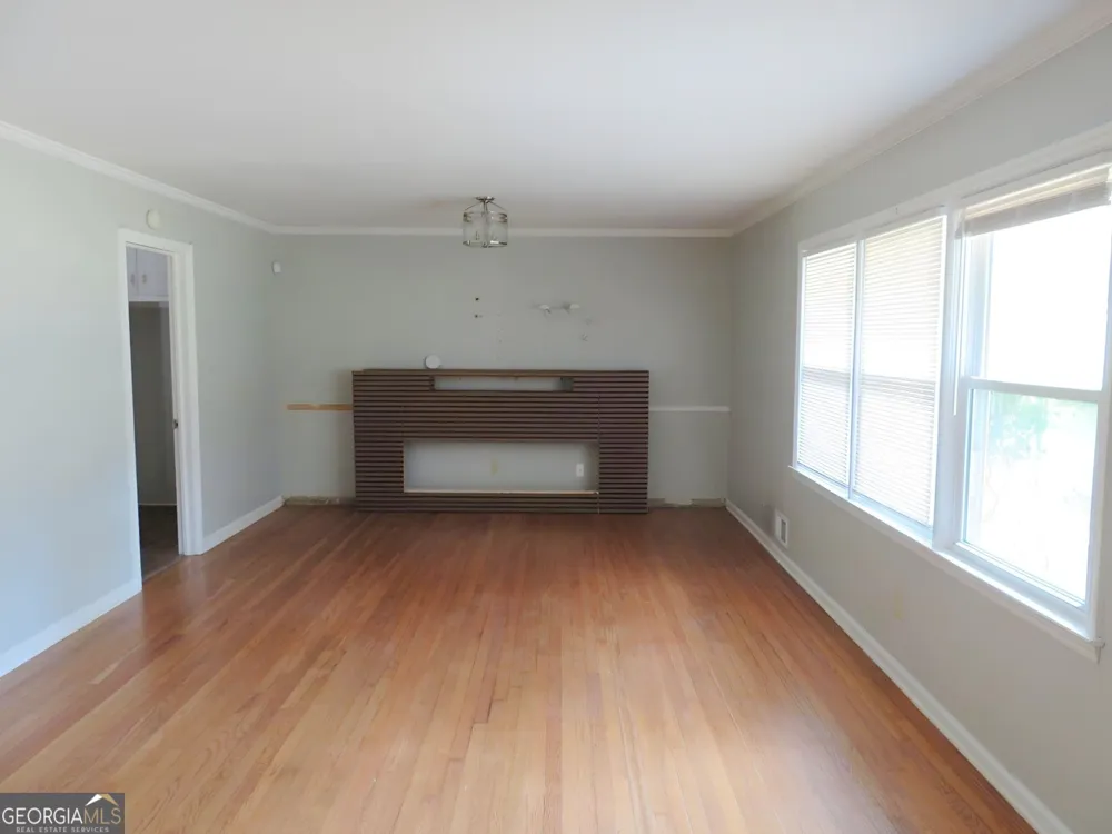 2705 Hayden DR East Point, GA 30344