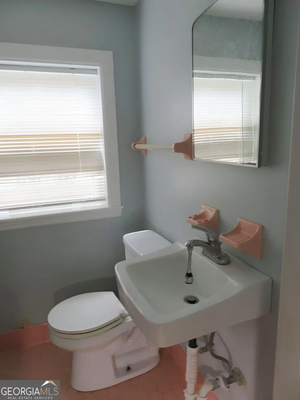 2705 Hayden DR East Point, GA 30344