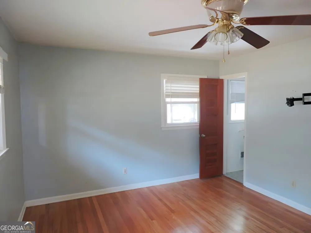 2705 Hayden DR East Point, GA 30344
