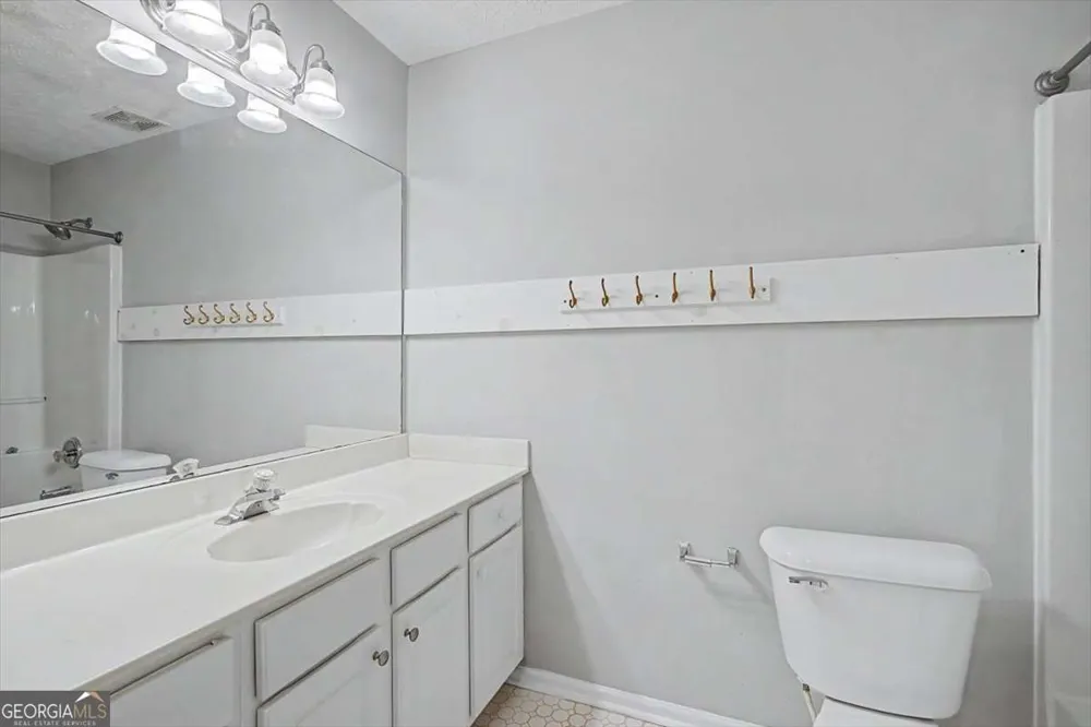 665 Peachtree Trail DR Suwanee, GA 30024