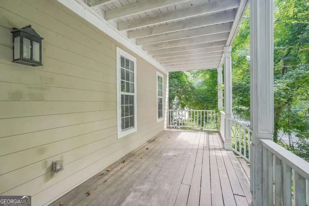 481 Pine DR Stone Mountain, GA 30083