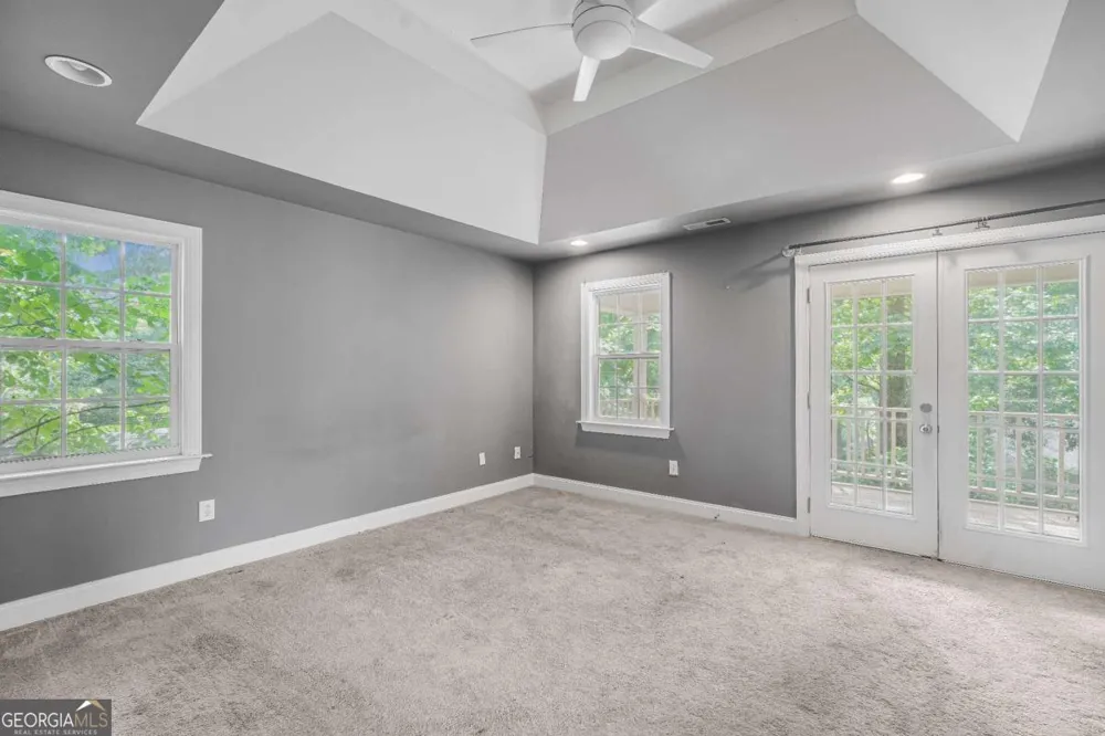 481 Pine DR Stone Mountain, GA 30083