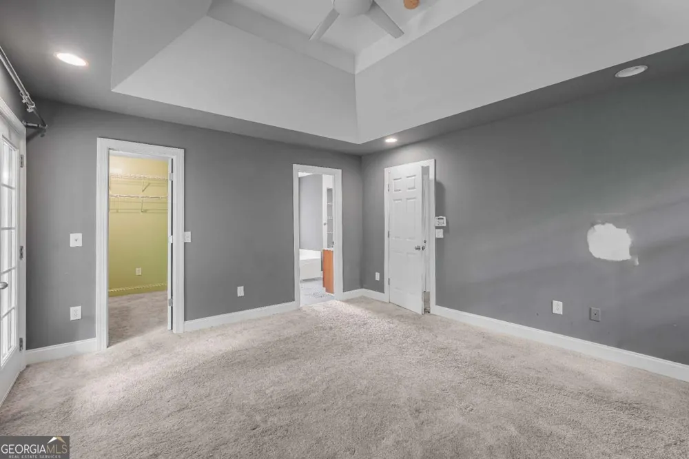481 Pine DR Stone Mountain, GA 30083
