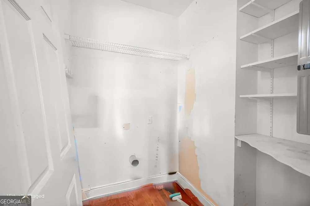 481 Pine DR Stone Mountain, GA 30083