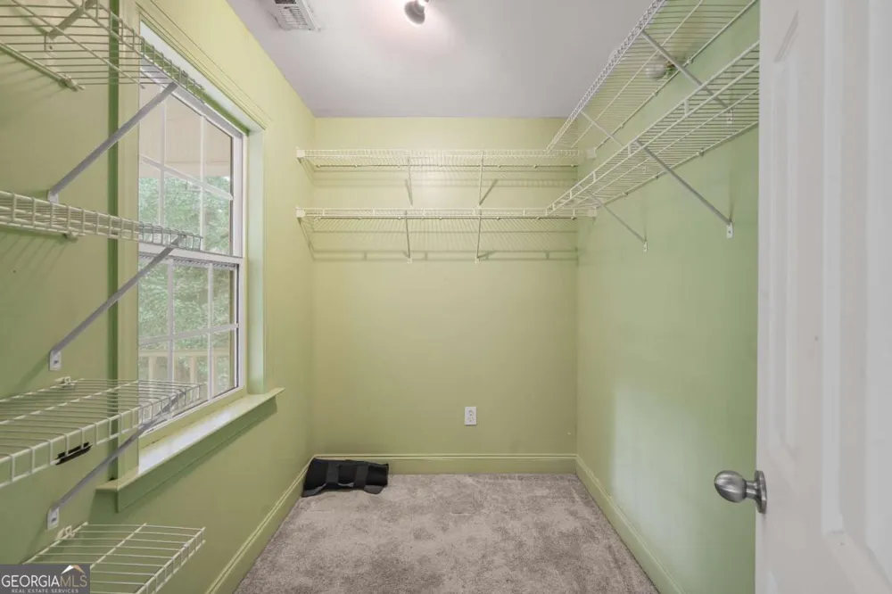 481 Pine DR Stone Mountain, GA 30083