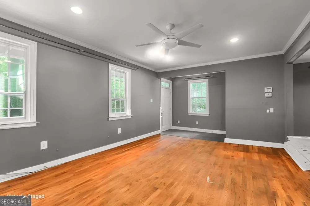 481 Pine DR Stone Mountain, GA 30083