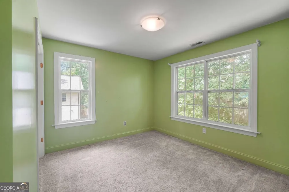 481 Pine DR Stone Mountain, GA 30083