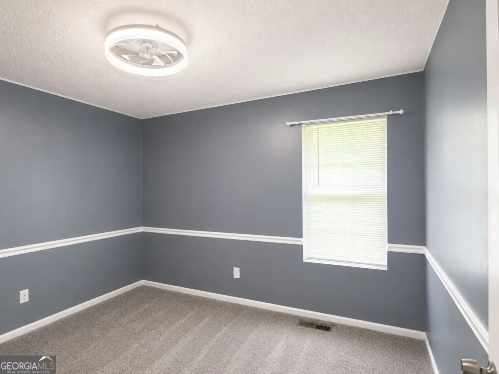 157 Davidson DR Griffin, GA 30223
