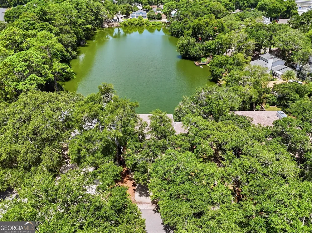 109 Sandcastle WAY St. Simons, GA 31522