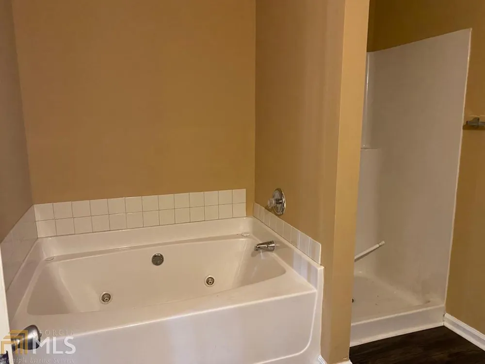 2615 Halligan PT Riverdale, GA 30296