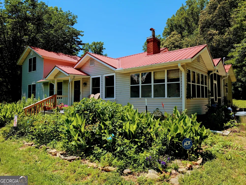 169 E Vineyard RD Hayesville, NC 28904