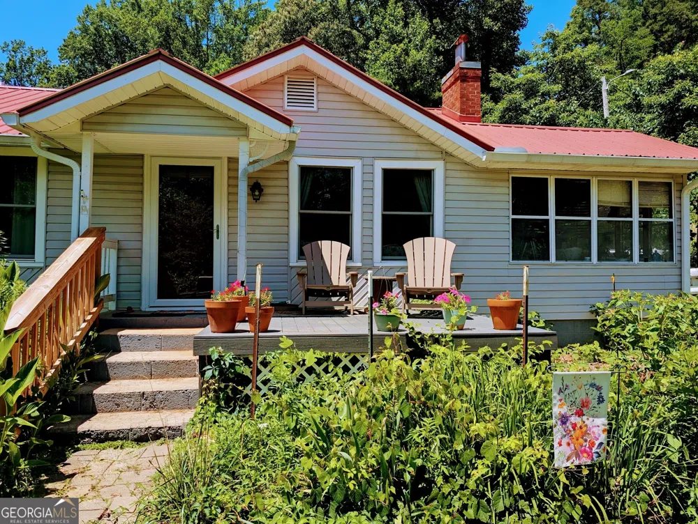 169 E Vineyard RD Hayesville, NC 28904