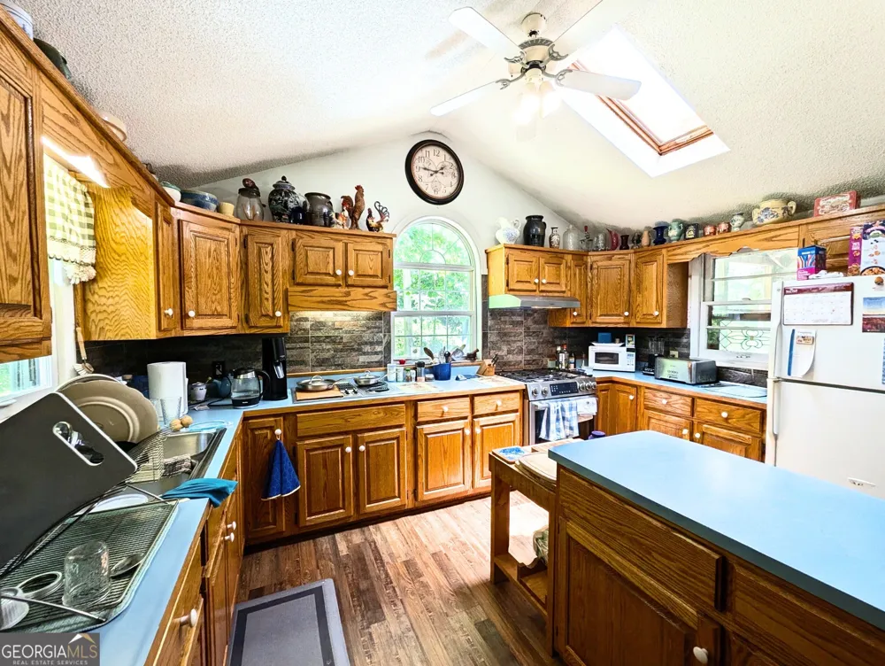 169 E Vineyard RD Hayesville, NC 28904