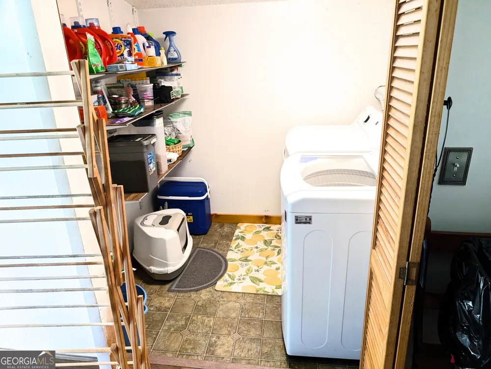 169 E Vineyard RD Hayesville, NC 28904