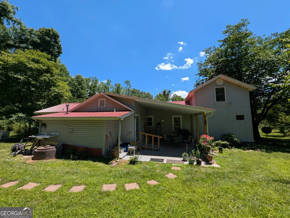169 E Vineyard RD Hayesville, NC 28904