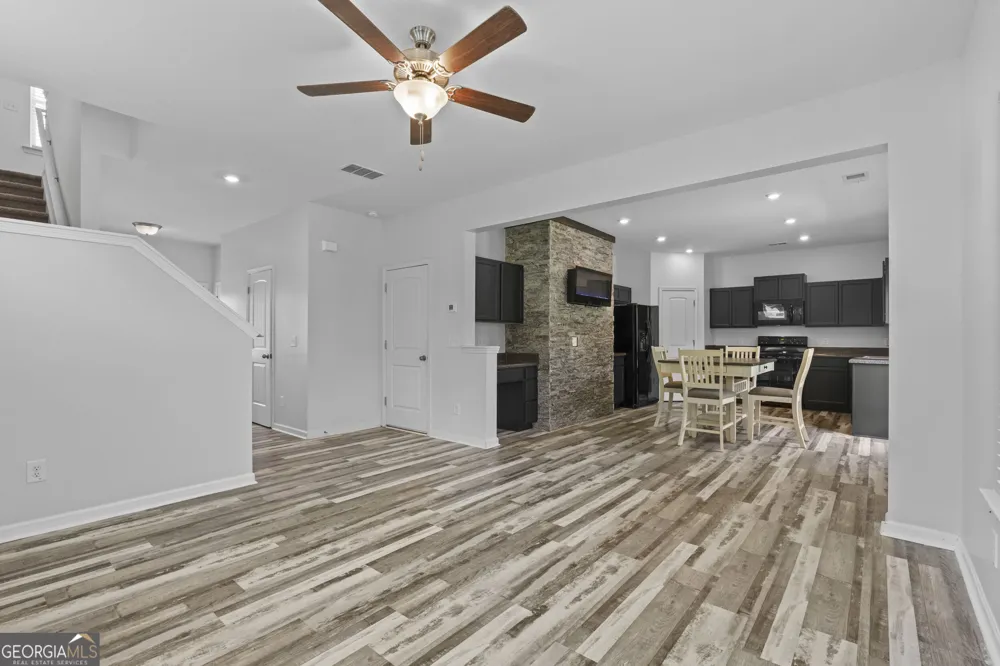 16 Jay CIR NW Adairsville, GA 30103