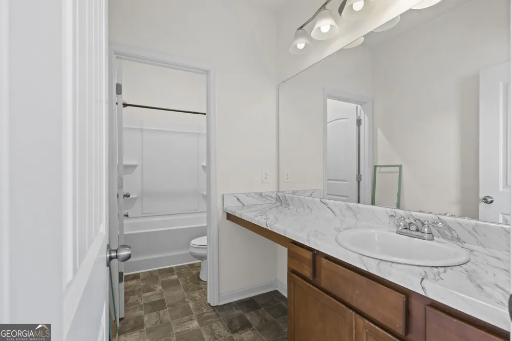 16 Jay CIR NW Adairsville, GA 30103