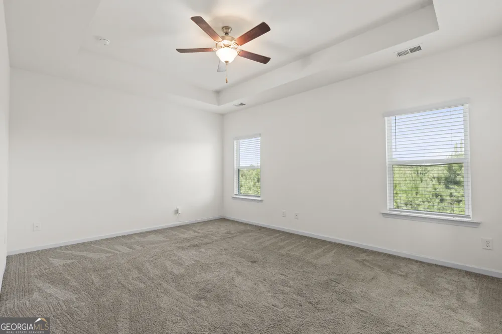 16 Jay CIR NW Adairsville, GA 30103