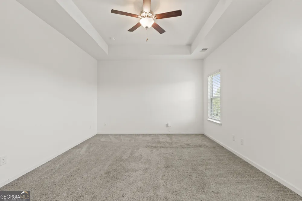 16 Jay CIR NW Adairsville, GA 30103