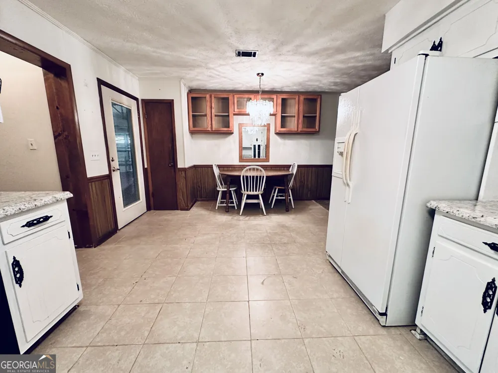6009 James ST Manor, GA 31550