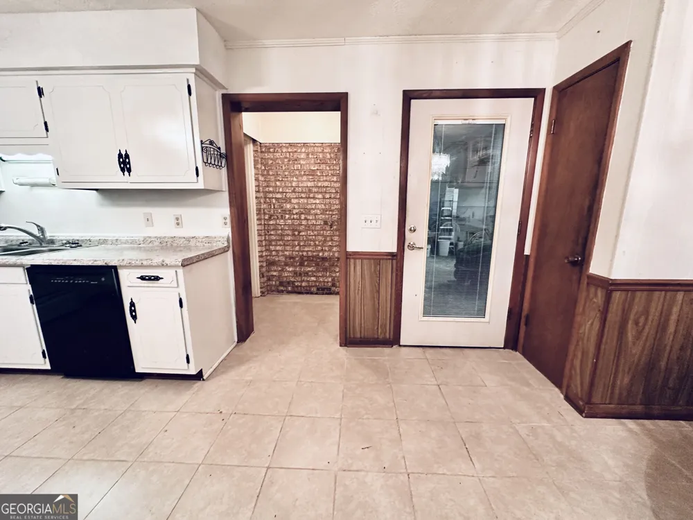 6009 James ST Manor, GA 31550