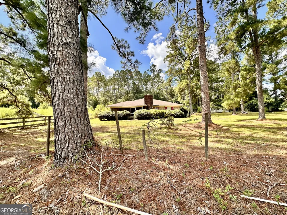 6009 James ST Manor, GA 31550