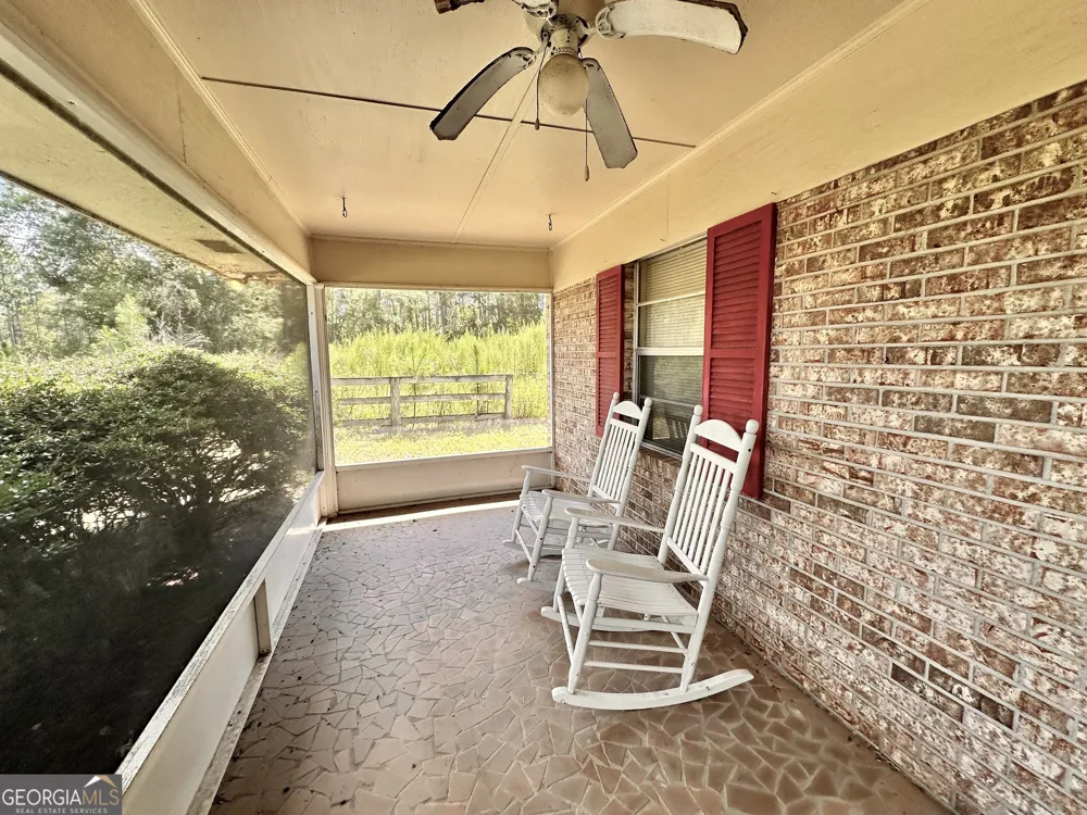 6009 James ST Manor, GA 31550
