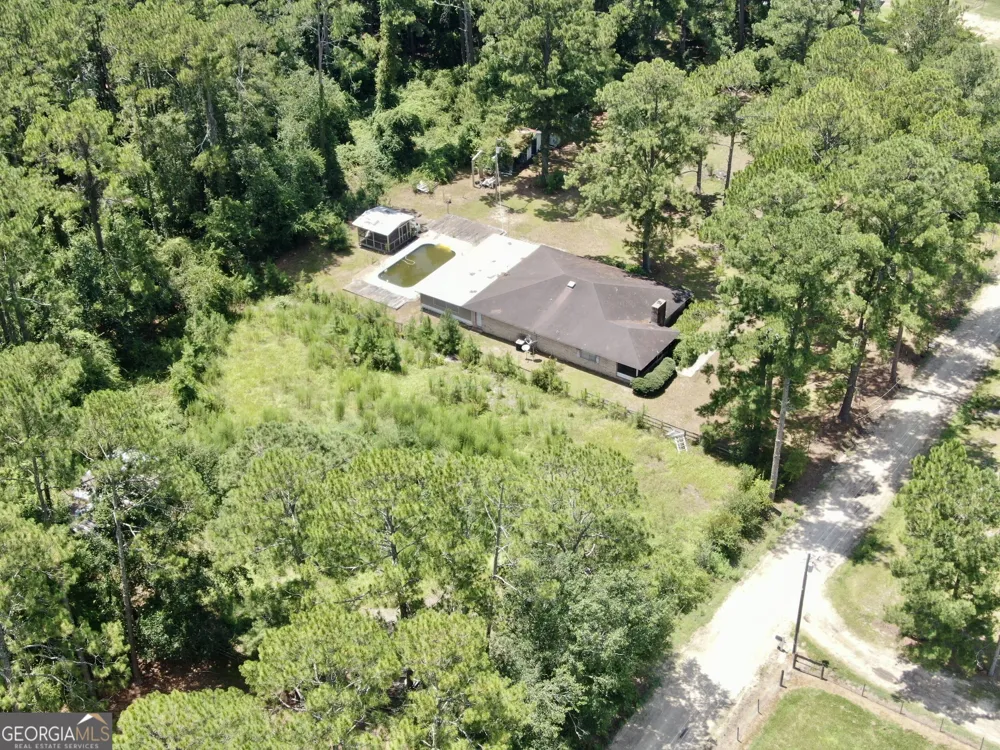 6009 James ST Manor, GA 31550