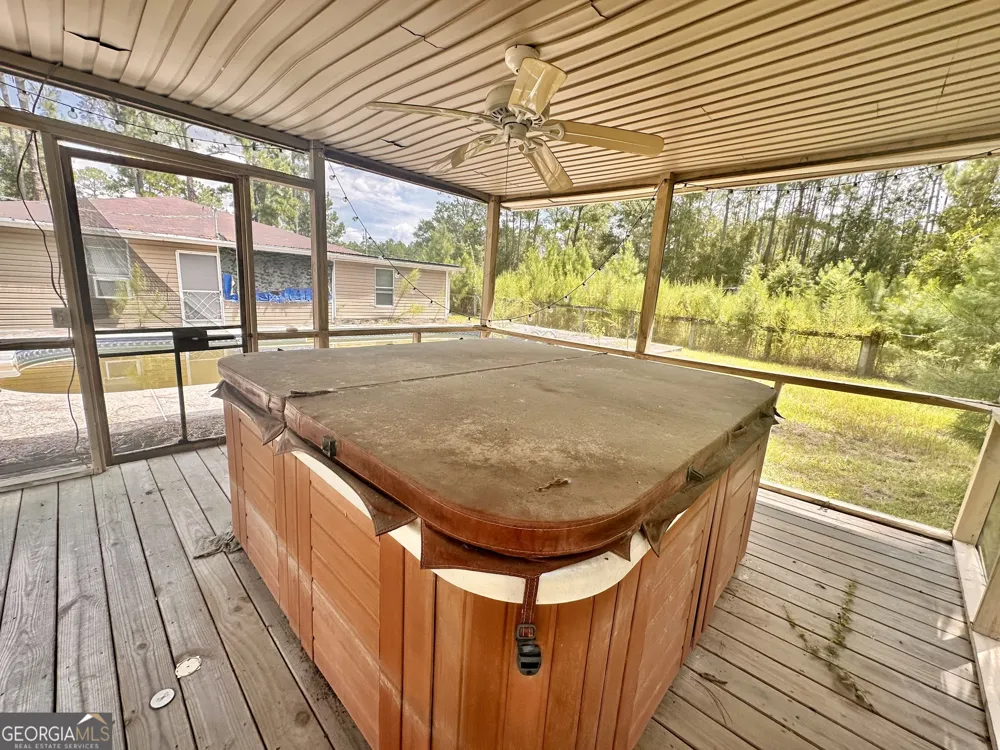 6009 James ST Manor, GA 31550