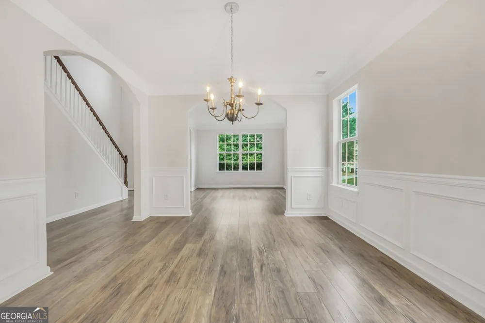 81 Saint Charles PL Sharpsburg, GA 30277