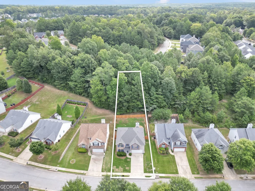 81 Saint Charles PL Sharpsburg, GA 30277