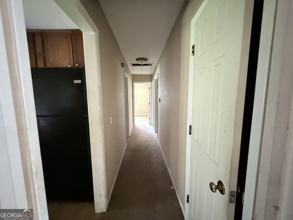 2195 Rockdale DR NW Conyers, GA 30012