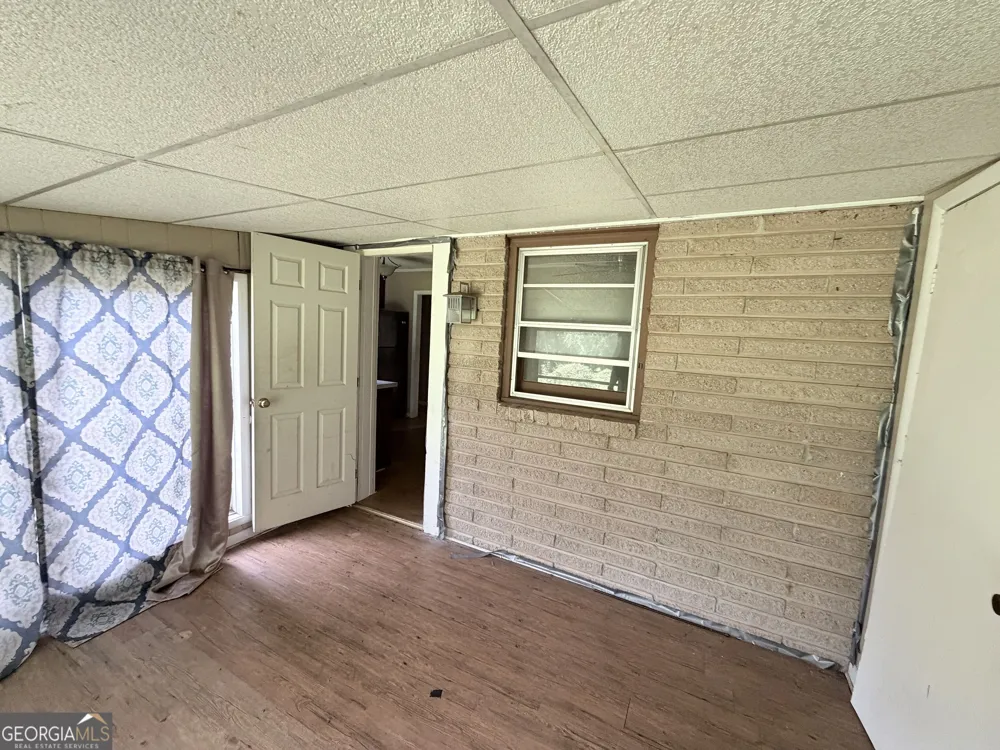 2195 Rockdale DR NW Conyers, GA 30012