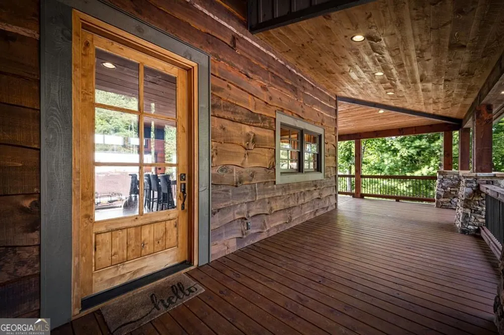 330 Serenity Ridge LN Mineral Bluff, GA 30559