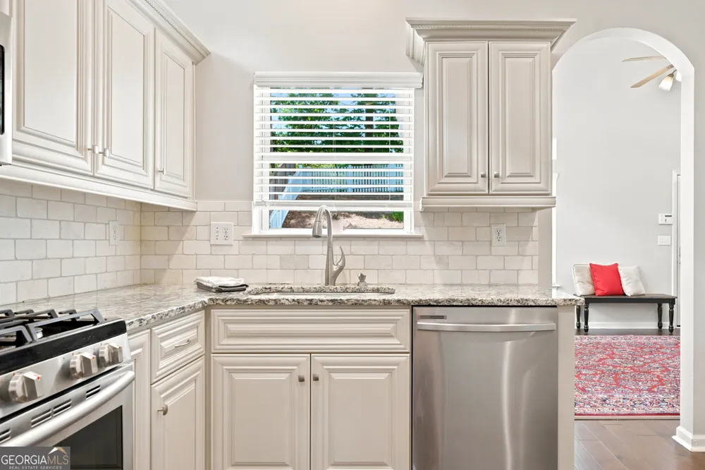306 Pinehurst WAY Canton, GA 30114