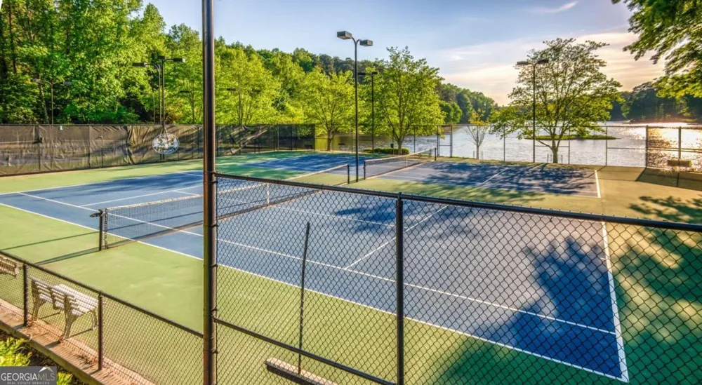 20 Sweetwood CT Roswell, GA 30076