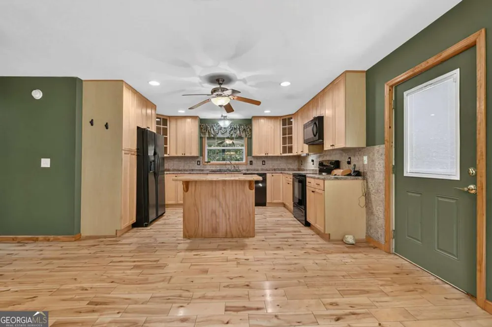648 Posey PL Murphy, NC 28906