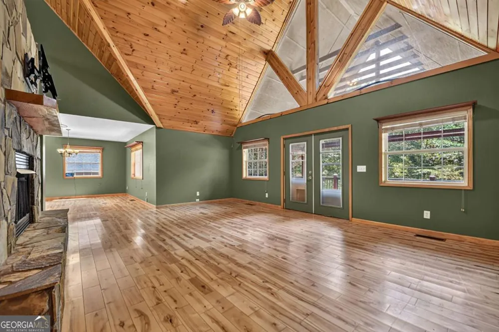 648 Posey PL Murphy, NC 28906
