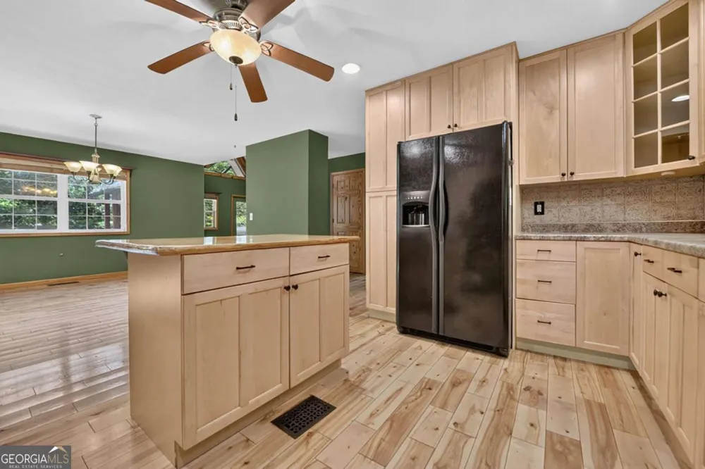 648 Posey PL Murphy, NC 28906