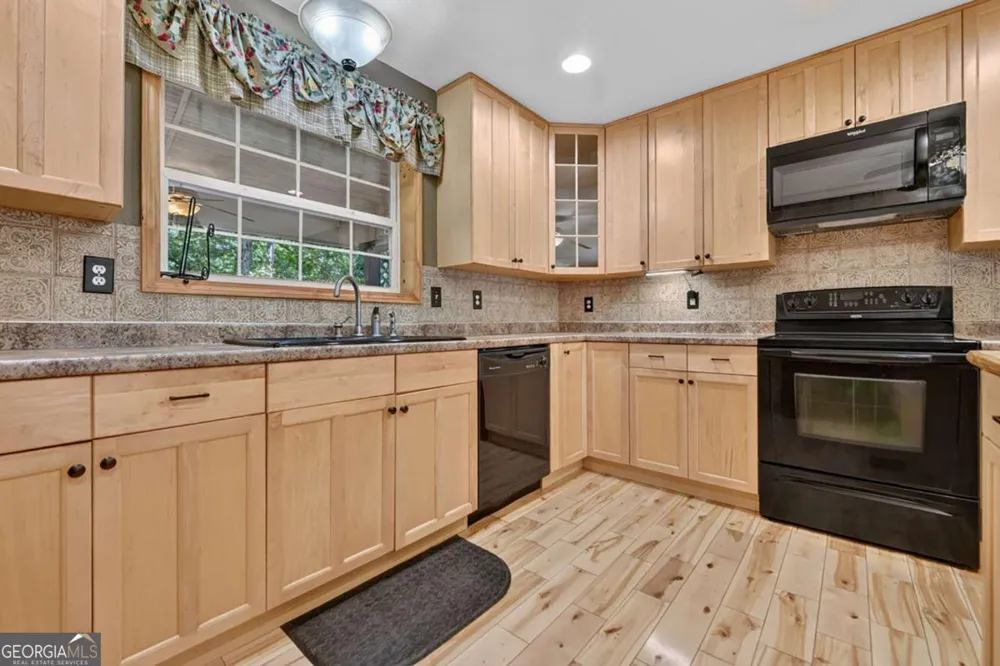 648 Posey PL Murphy, NC 28906