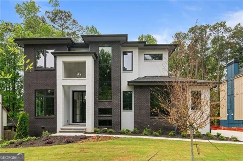447 Michael DR