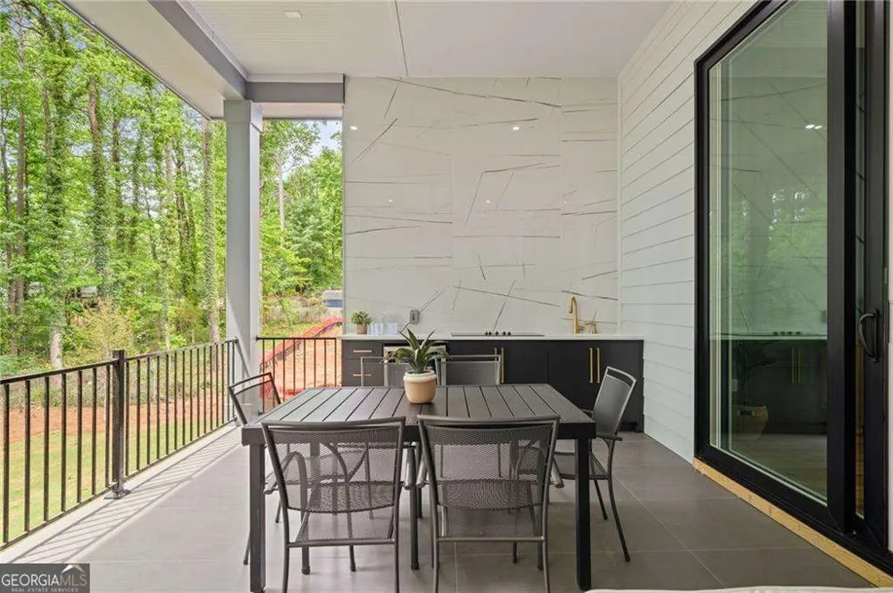 447 Michael DR Alpharetta, GA 30009