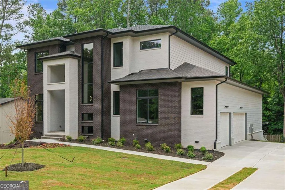 447 Michael DR Alpharetta, GA 30009